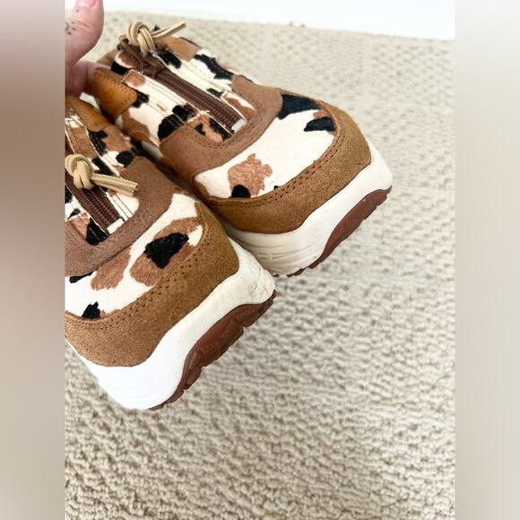 Ugg zip cow print platform chunky sole sneakers animal hair print EUC y2k size 9 - Picture 7 of 9